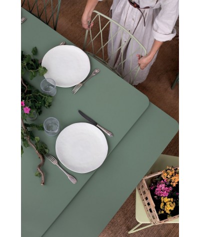 Table Extensible Biarritz Fermob - Élégance et Convivialité pour Vos Repas Extérieurs
