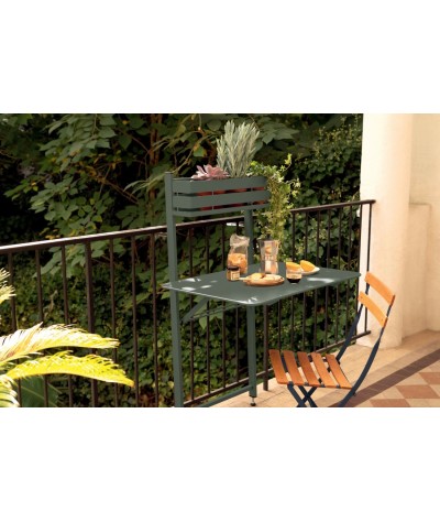 Table Balcon Bistro Fermob – Design Intelligent et Gain de Place