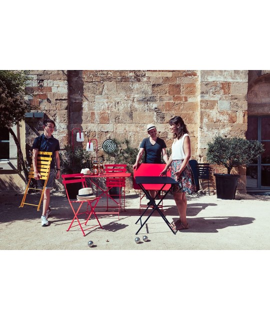 Table Bistro 71x71 Fermob – Élégance et Praticité pour Extérieur