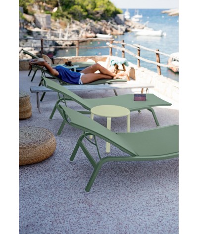 Bain de Soleil Alizé XS Fermob - Compact et Élégant pour Petits Espaces